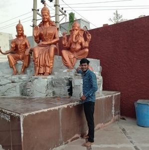 Meet your Posher, Ajay